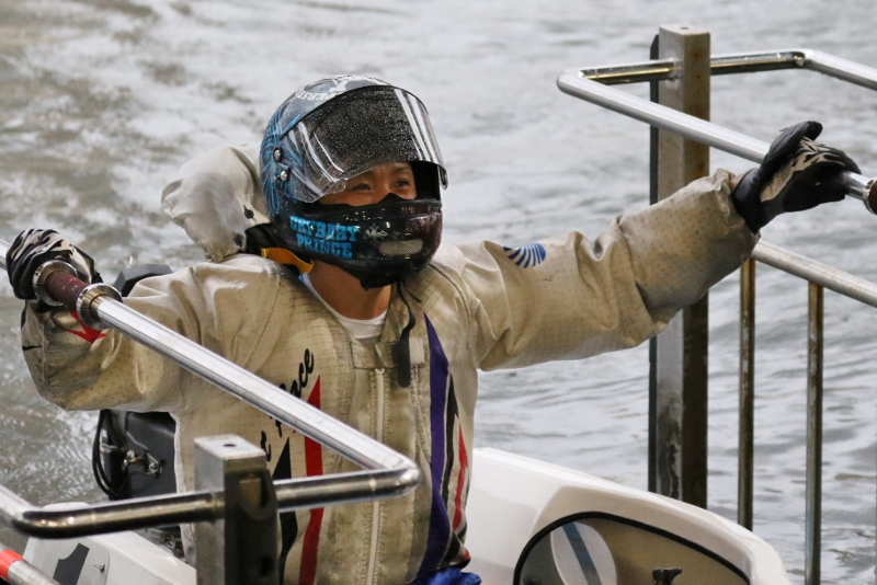 第61回報知杯 平和島マスターズ 優勝 43 峰 竜太 選手 6 ボートレース平和島 ピースターブログ